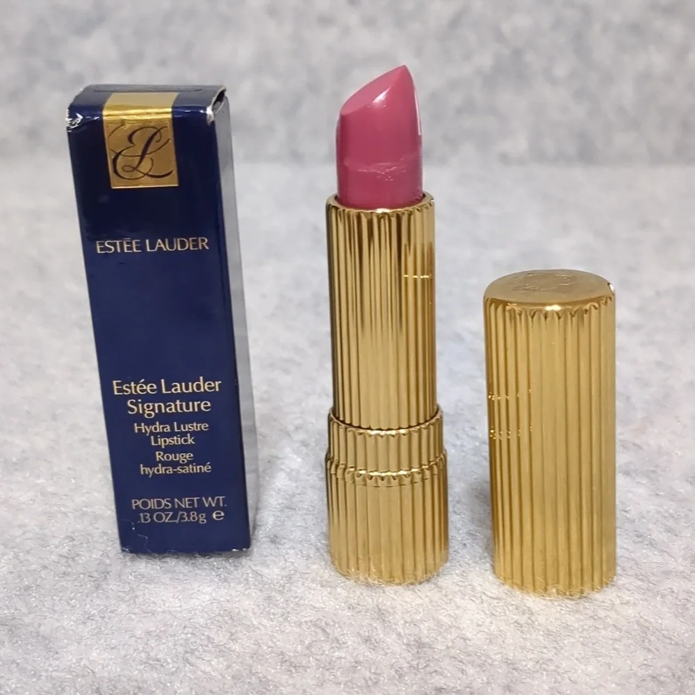 Estée Lauder Sig 19 Orchid Light Lipstick